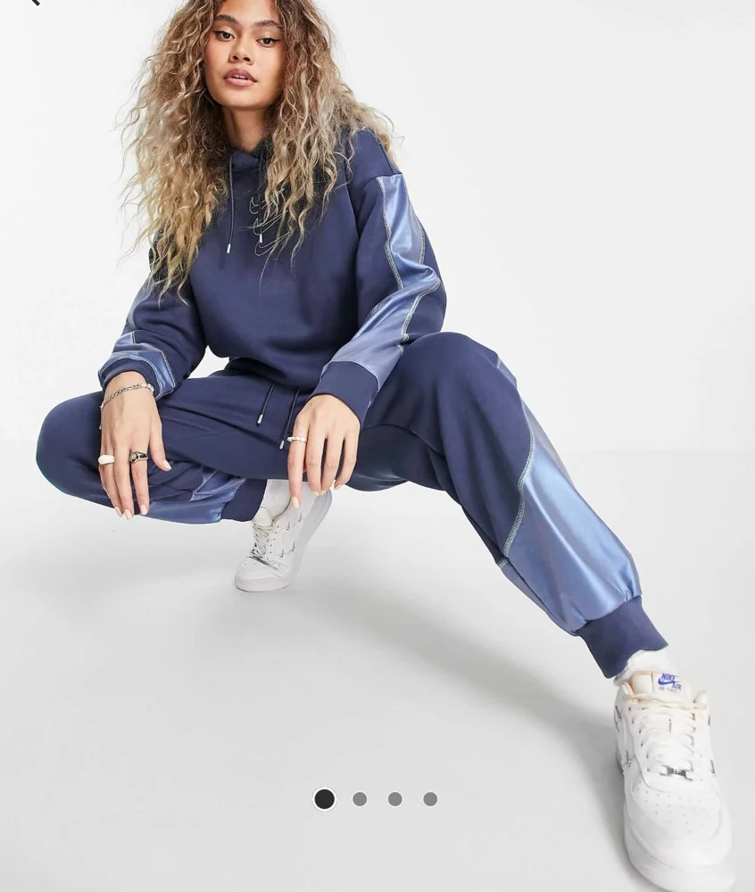 Nike Sweatpants