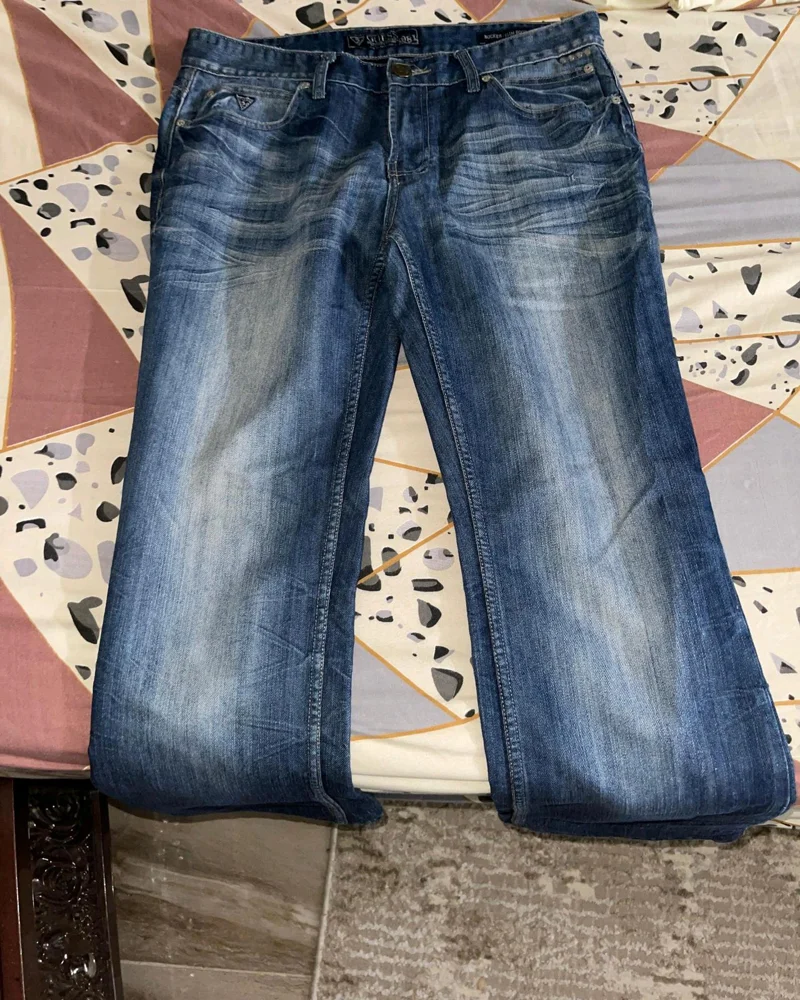 GUESS Jeans