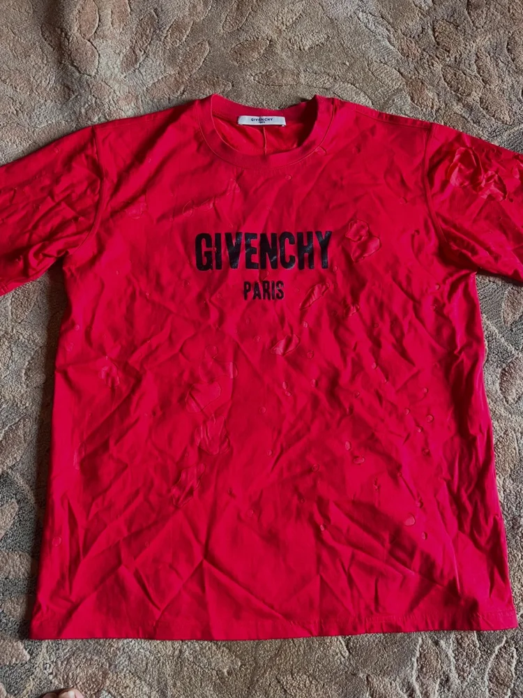 Givenchy T-shirts