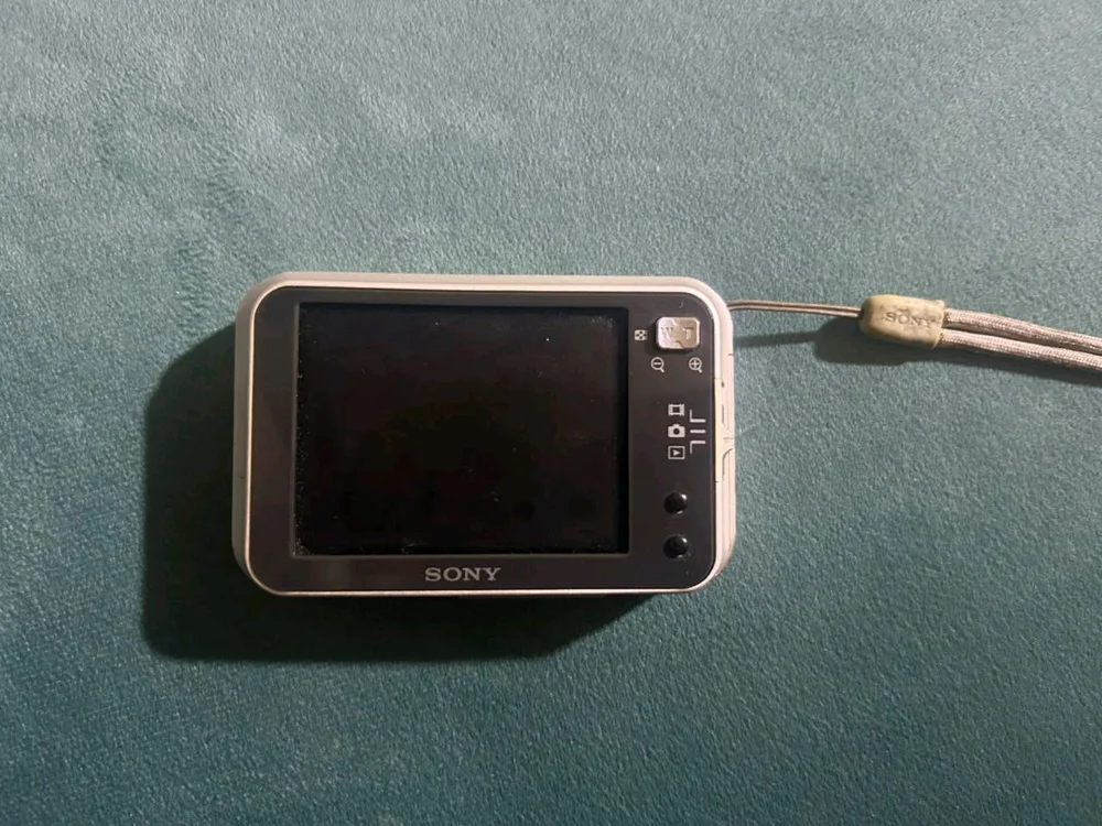 Sony Digital Cameras, size Other, photo 2