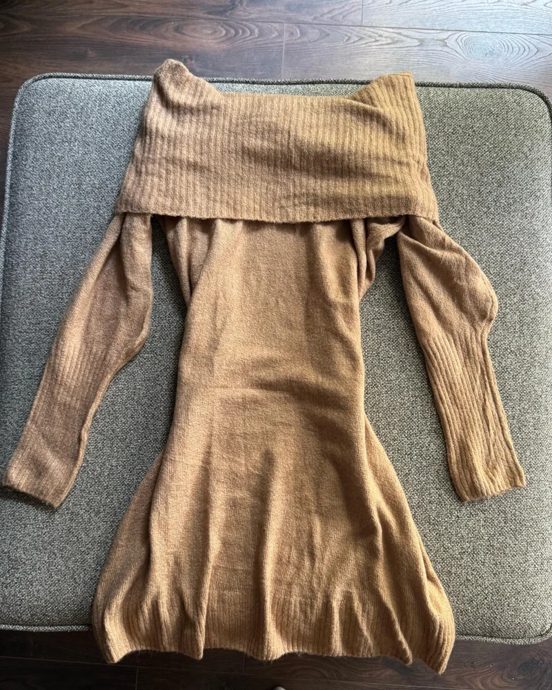Midi Dresses