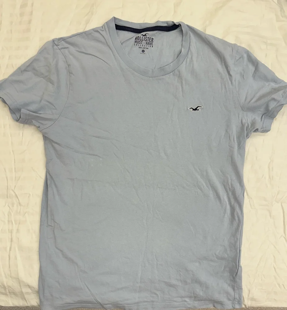 Hollister T-shirts