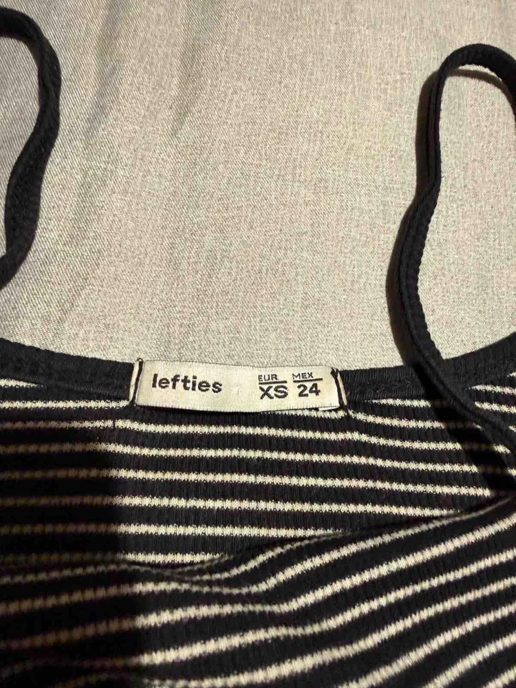 Lefties Crop Tops, size XS / 34 / 6, photo 3