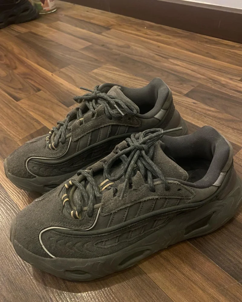 adidas Sneakers, size 38.5, photo 2