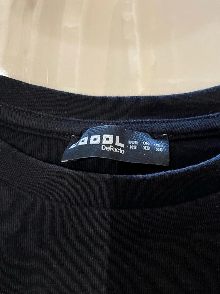 Defacto Crop Tops, size XS / 34 / 6, photo 3
