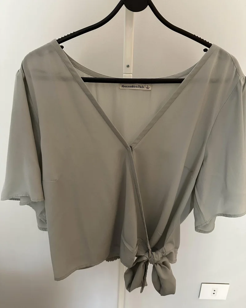 Abercrombie & Fitch Blouses