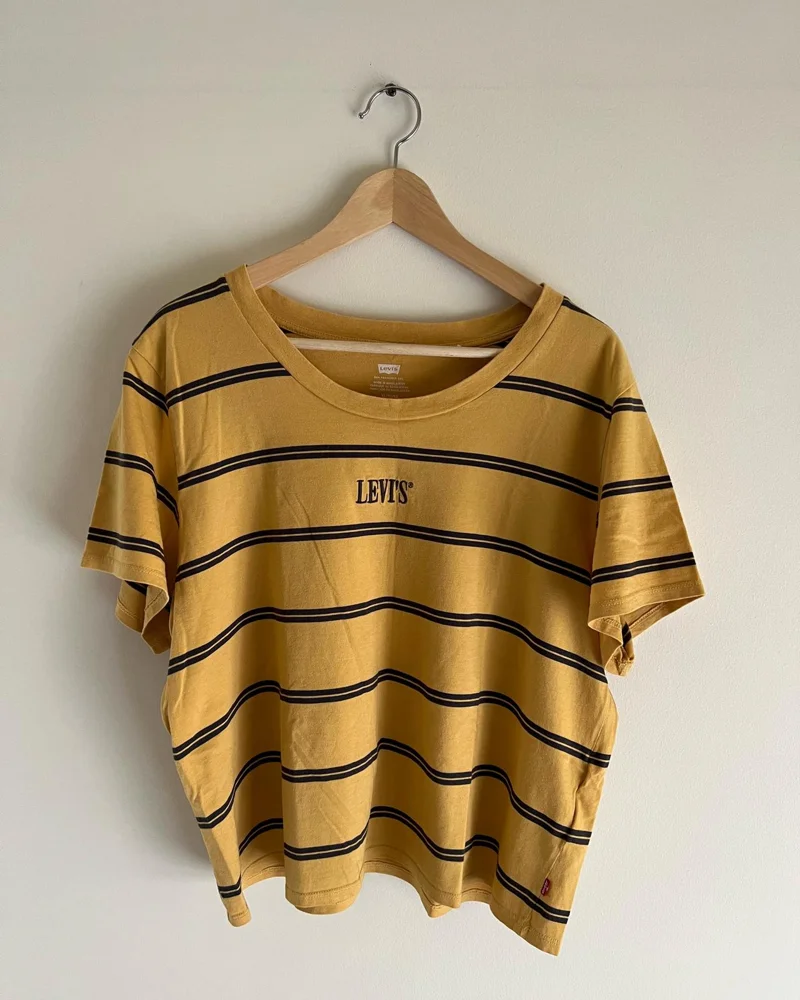 Levi's T-shirts