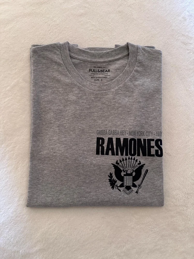 Pull & Bear T-shirts, size S, photo 2