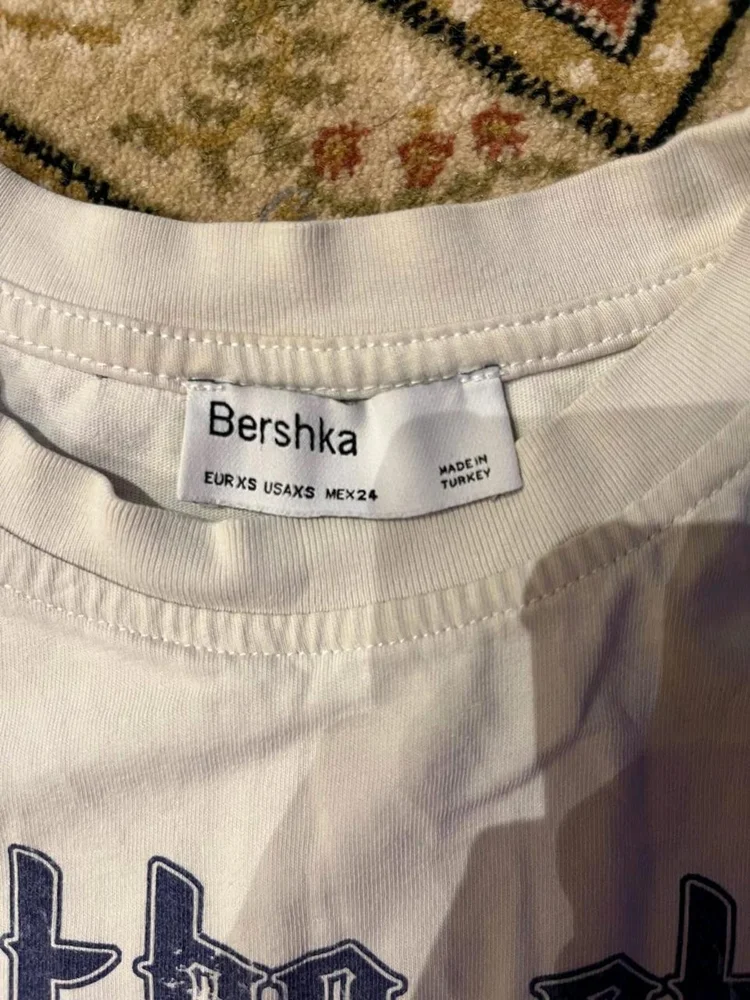 Bershka T-shirts, size XS / 34 / 6, photo 3