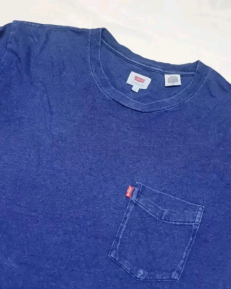 Levi's T-shirts, size L, photo 2