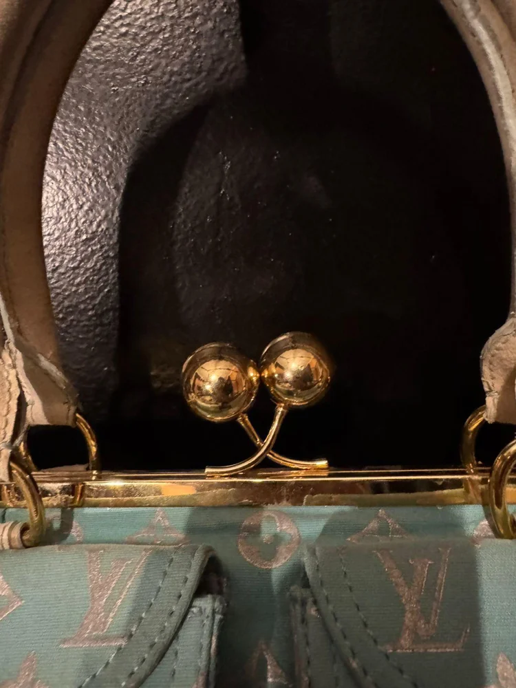 Louis Vuitton Shoulder Bag, size Other, photo 4