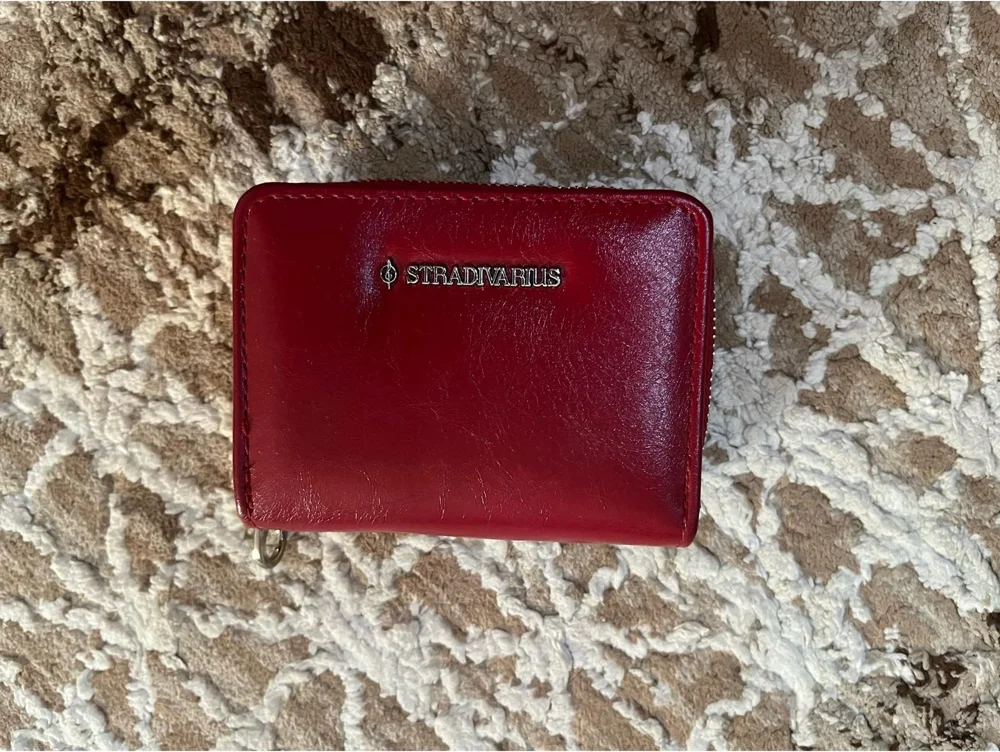 Stradivarius Wallets
