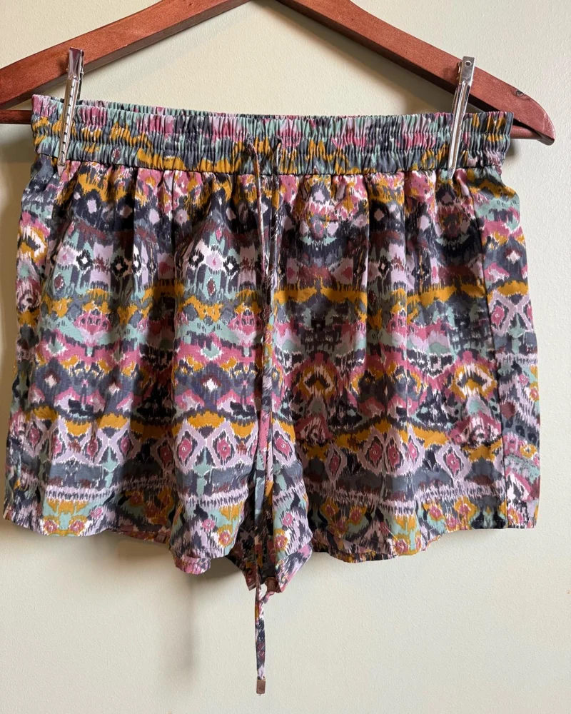 Forever 21 Shorts, size XS / 34 / 6, photo 2