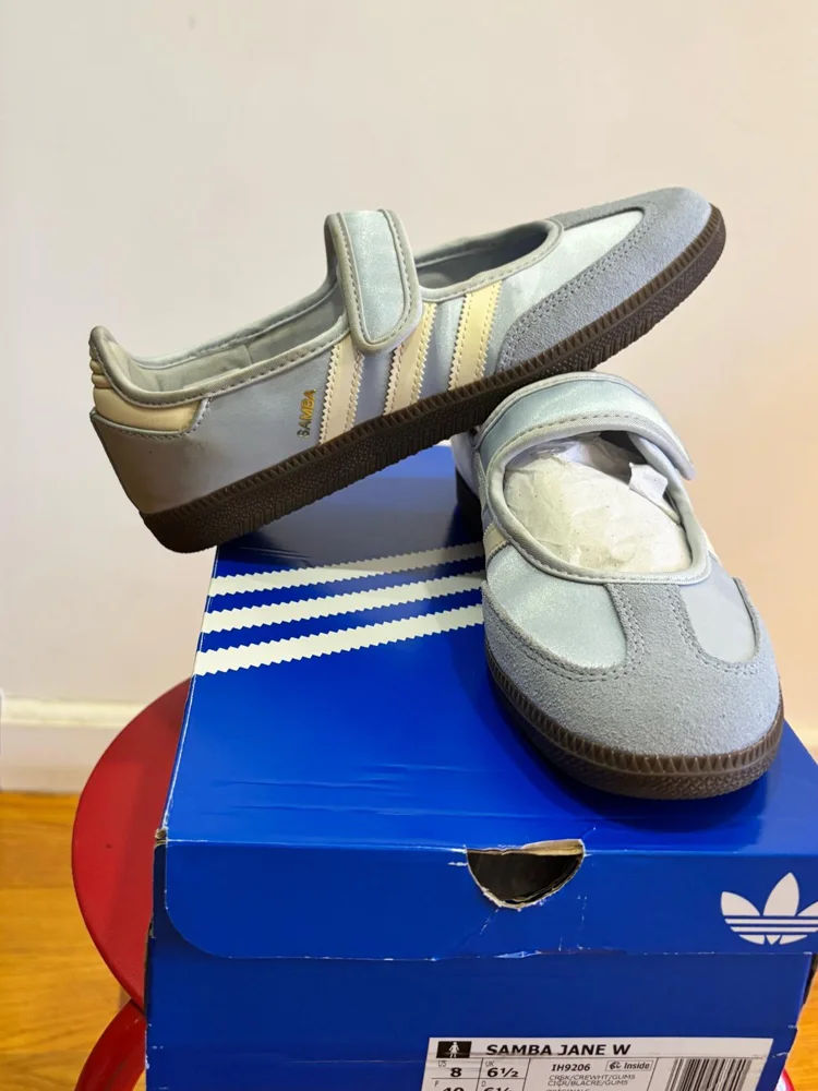 adidas Sneakers, size 40, photo 2