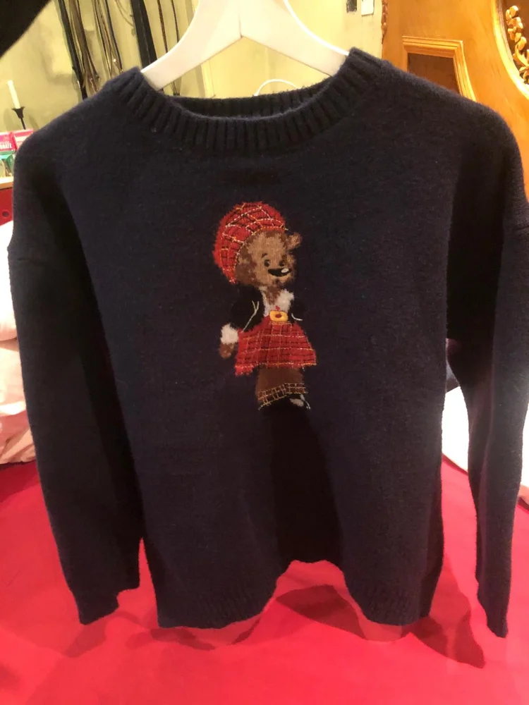 Sweaters & Pullovers