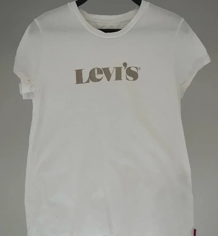 Levi's T-shirts, size M / 38 / 10, photo 2