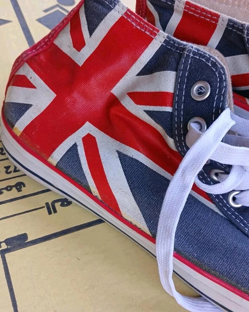 Sneakers, size 39, photo 2