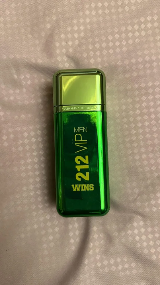 Carolina Herrera Perfume