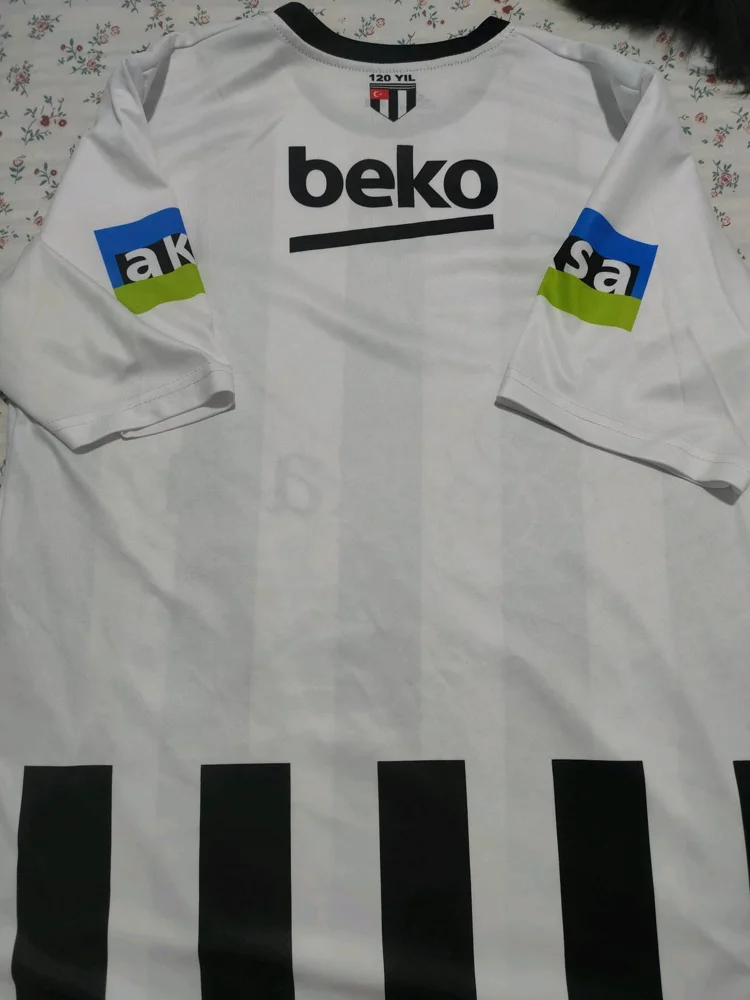 adidas T-shirts, size L, photo 2