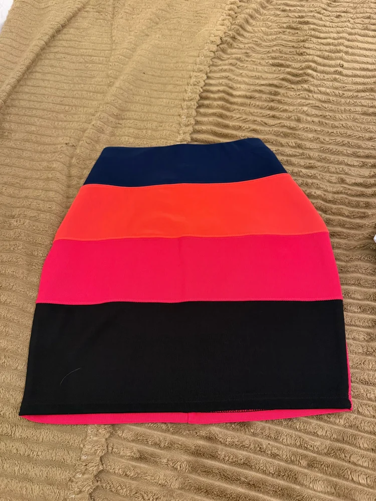 Max Skirts