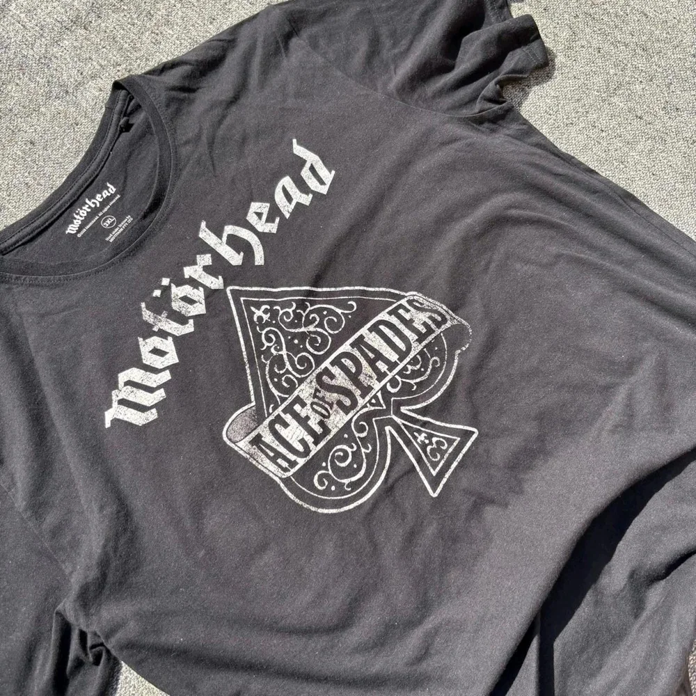 T-shirts, size XL, photo 3