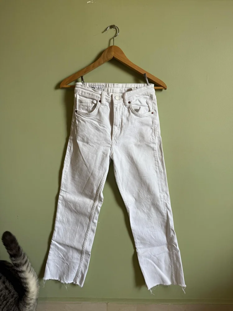 Zara Jeans