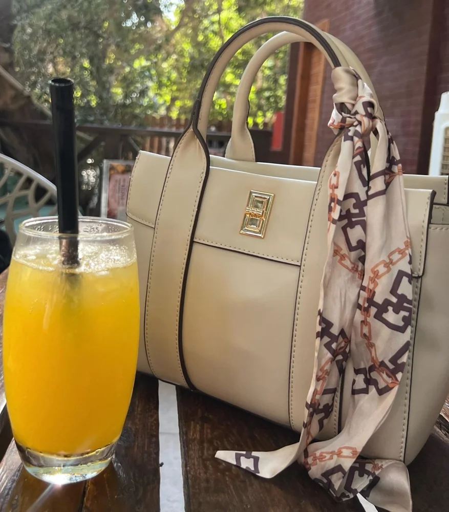 Max Shoulder Bag