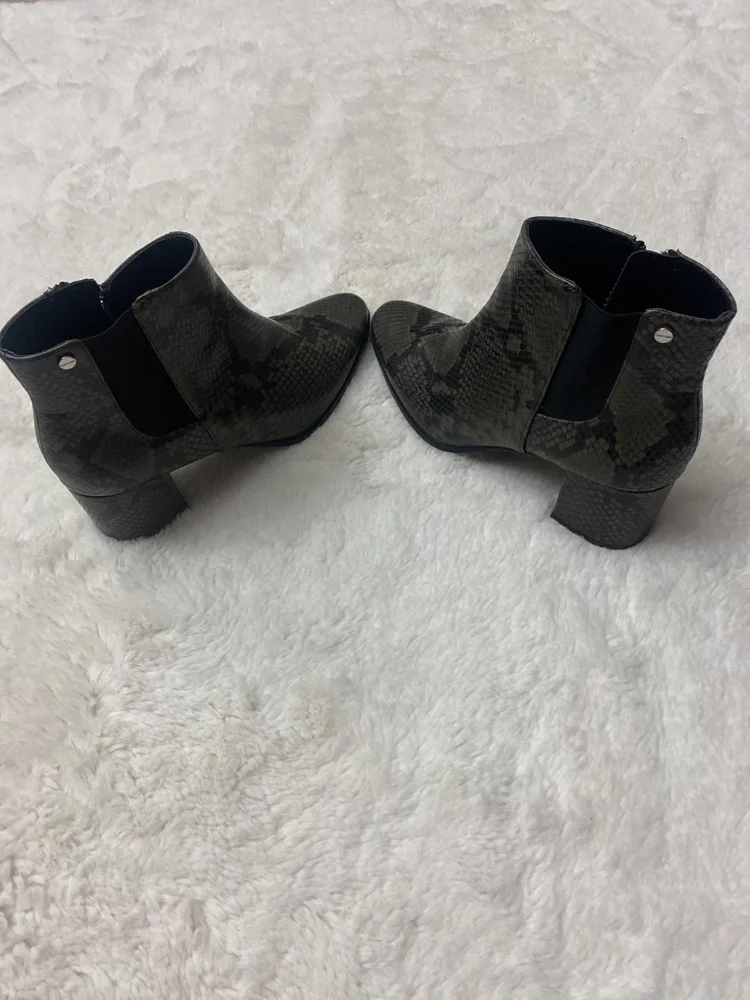 Calvin Klein Heels, size 38, photo 3