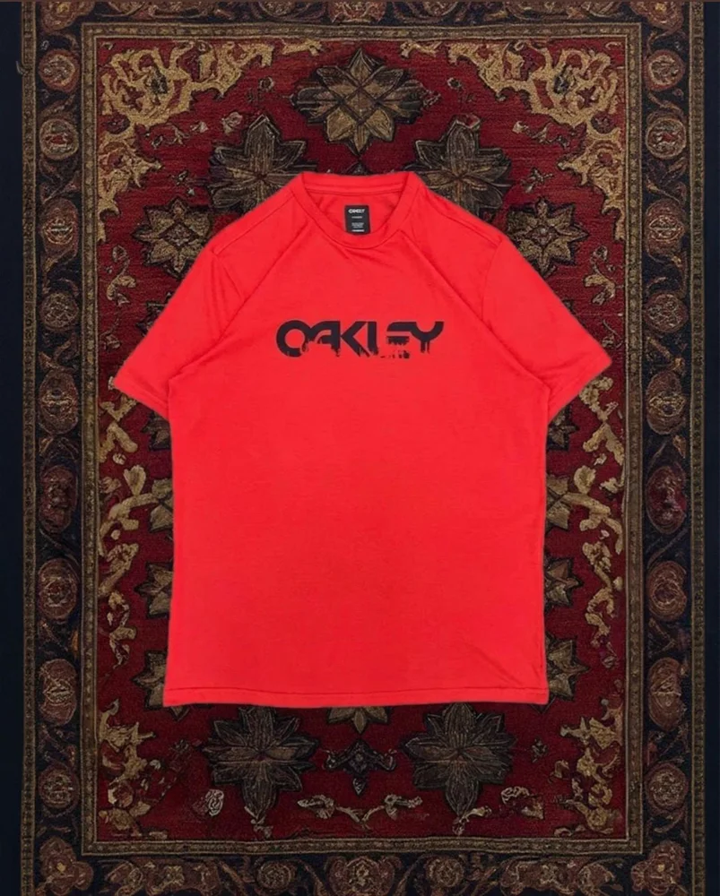 Oakley T-shirts, size L, photo 2