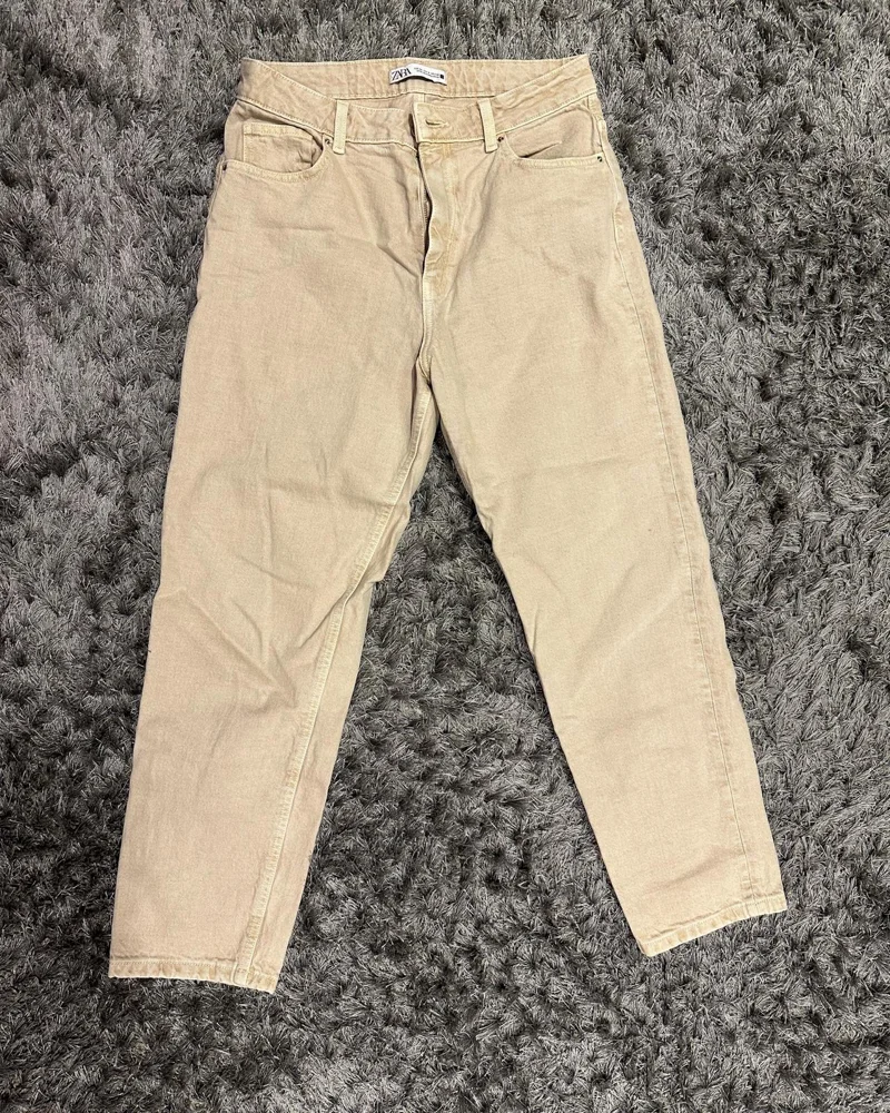 Zara Jeans