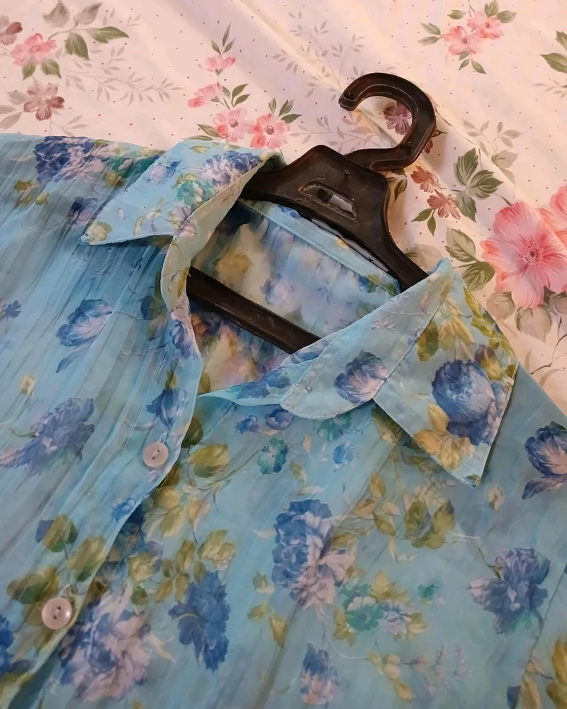 Shirts, size Other, photo 2