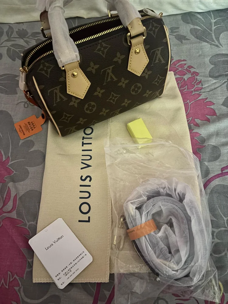Louis Vuitton Mini Bag, size Other, photo 2