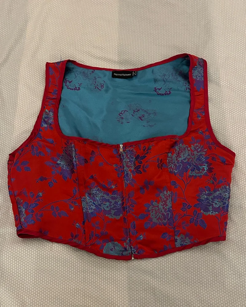 PrettyLittleThing Crop Tops