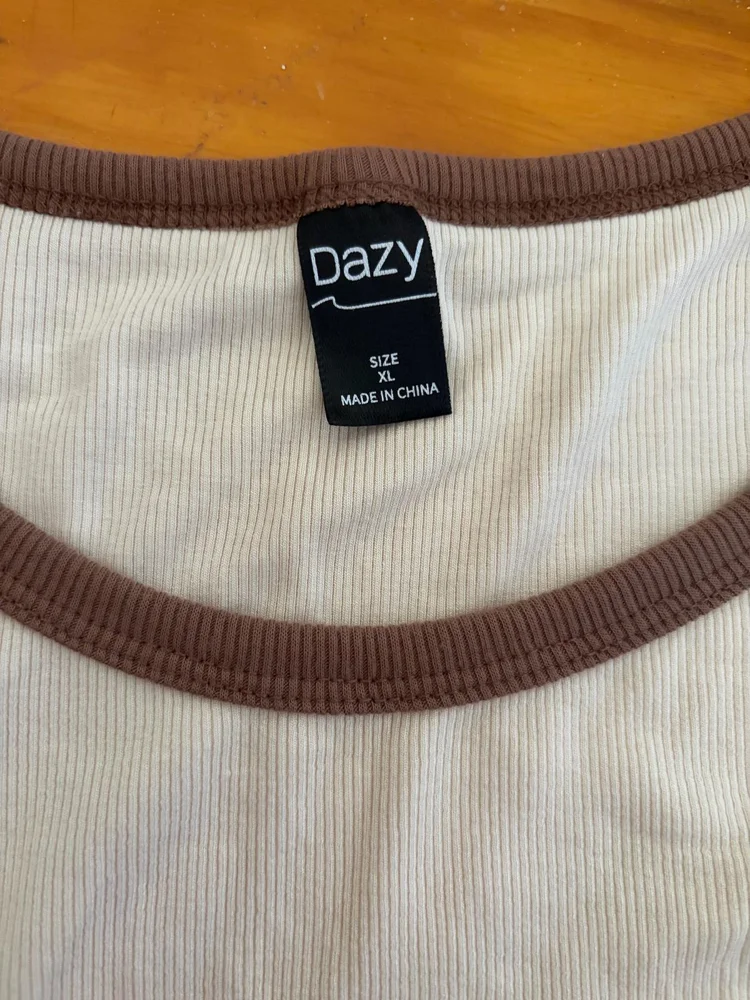 Dazy T-shirts, size XL / 42 / 14, photo 4