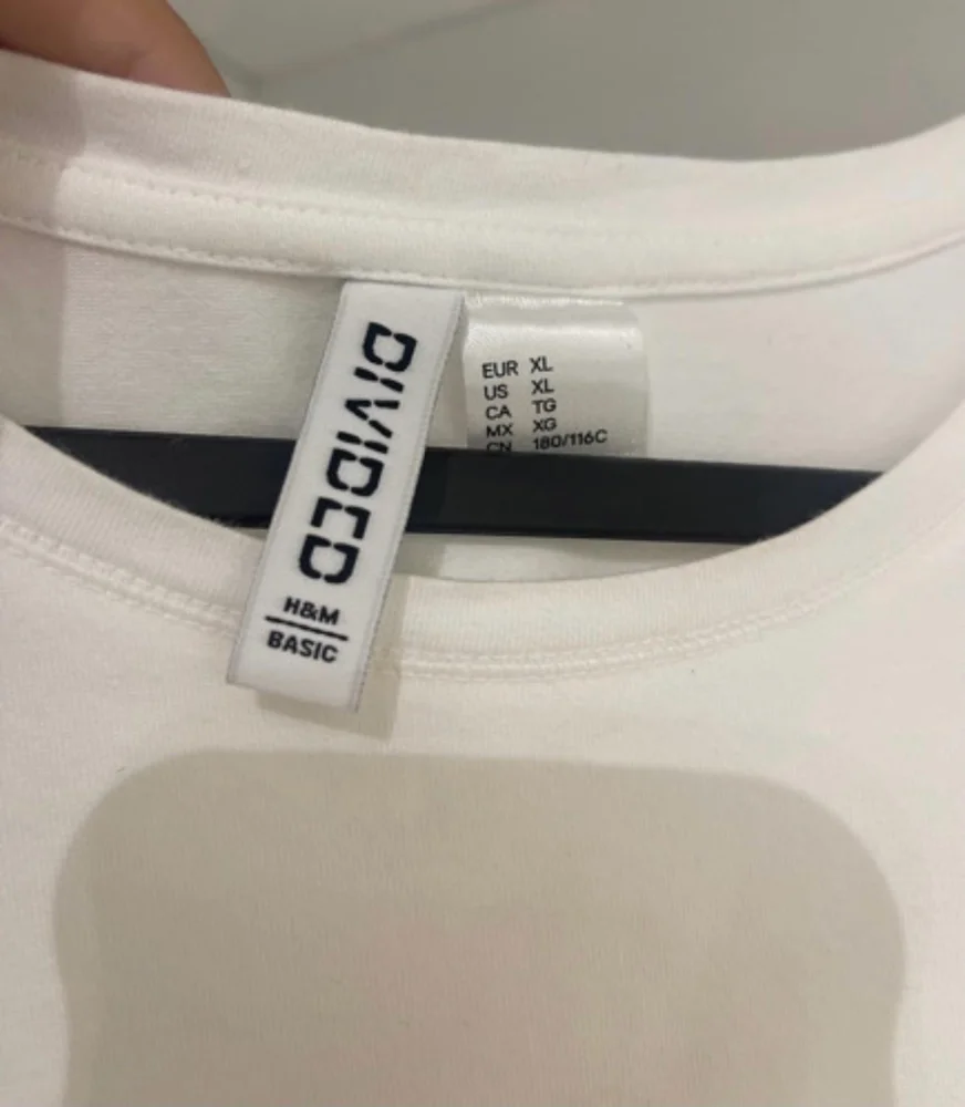 H&M T-shirts, size XL / 42 / 14, photo 2