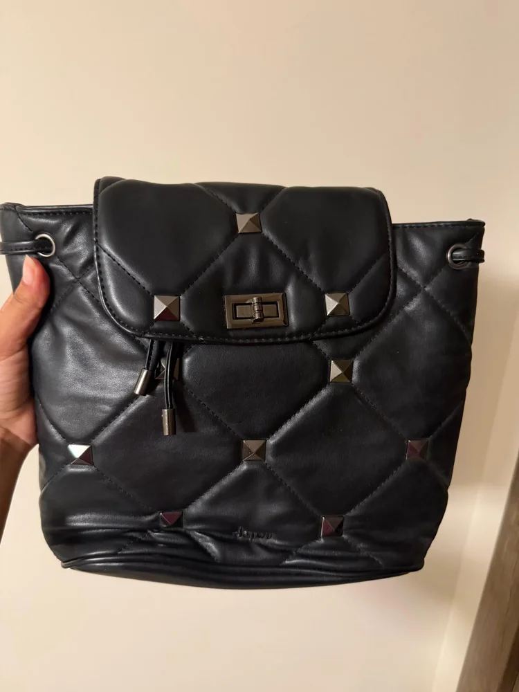 deja vu Backpacks