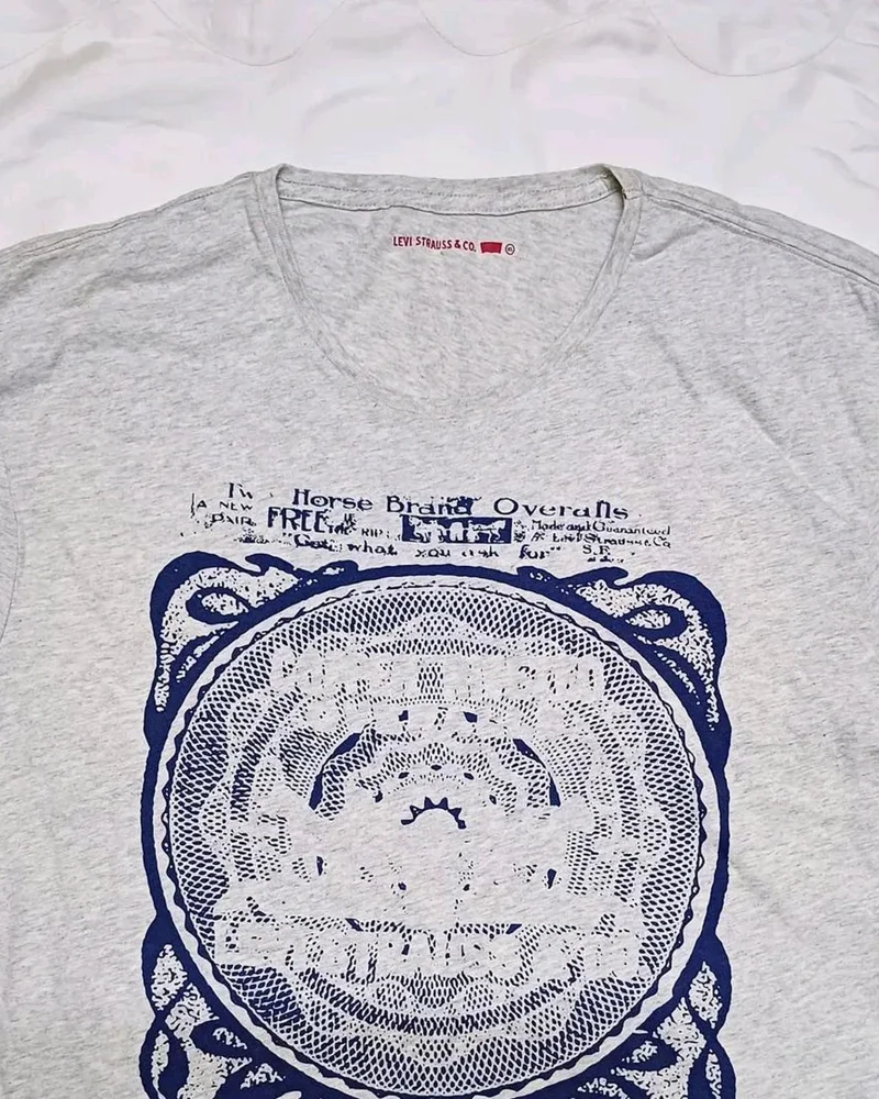 Levi Strauss & Co. T-shirts, size L, photo 3