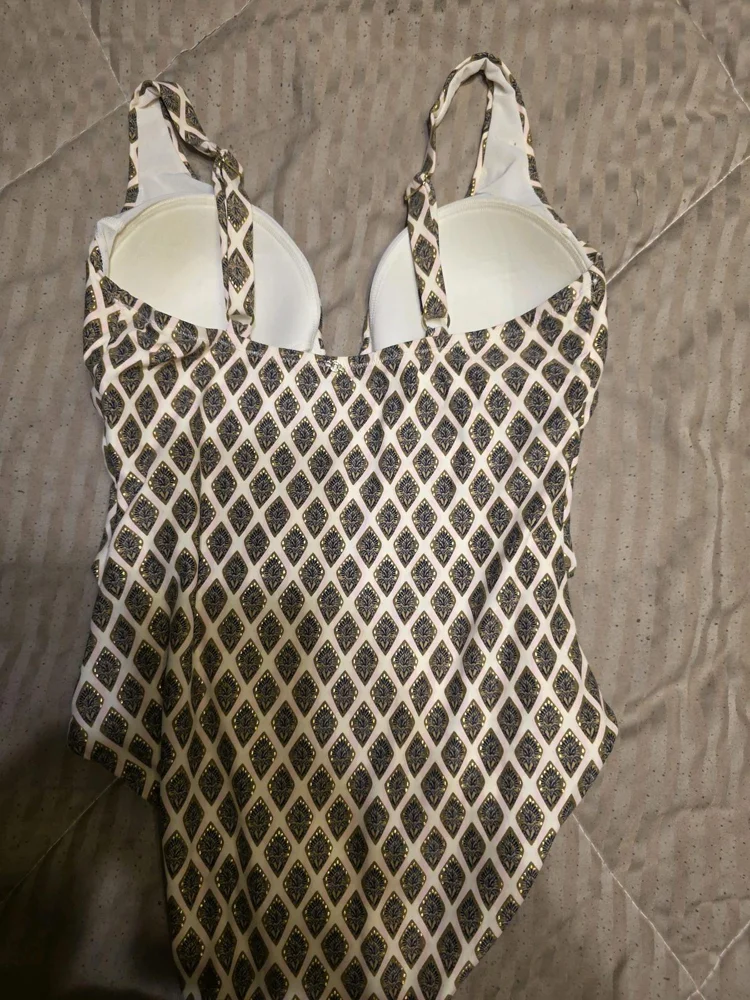 Next One-Piece Swimsuits, size XL / 42 / 14, photo 5