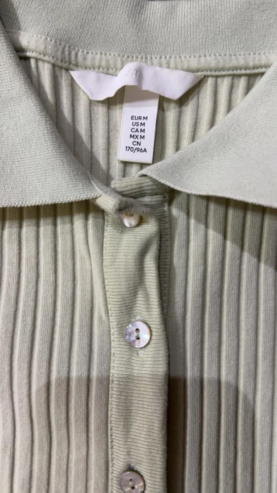 H&M T-shirts, size M / 38 / 10, photo 3