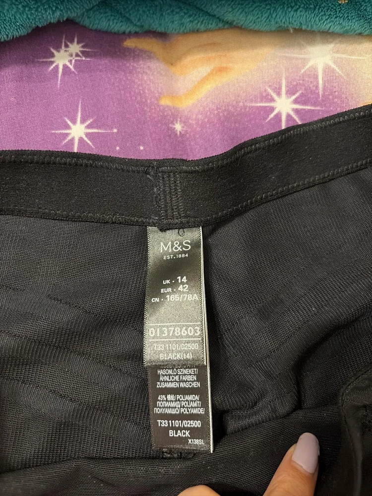 Marks & Spencer Shorts, size XL / 42 / 14, photo 2