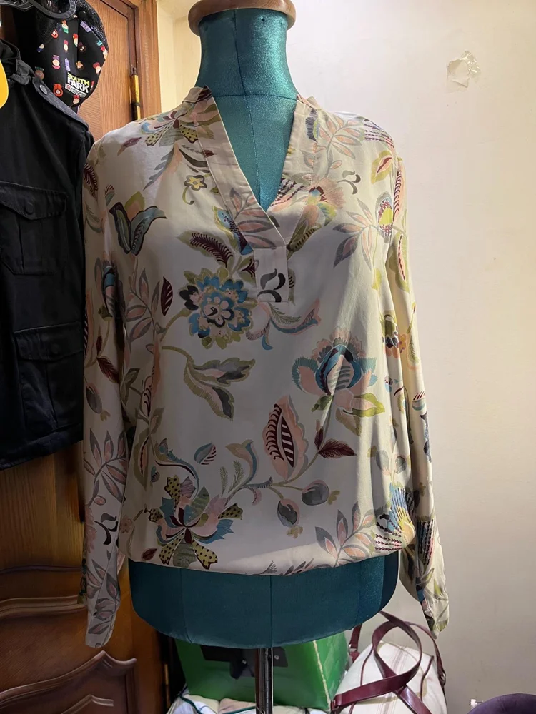 Momoni Blouses