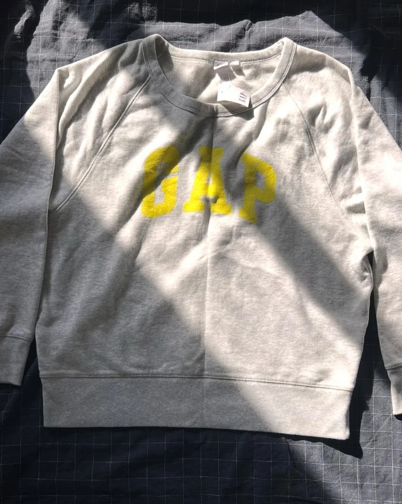 GAP Sweaters & Pullovers