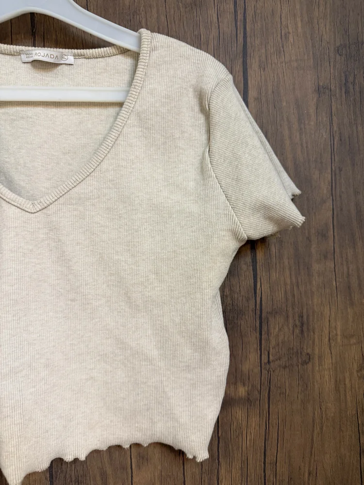Rojada T-shirts, size XL / 42 / 14, photo 3