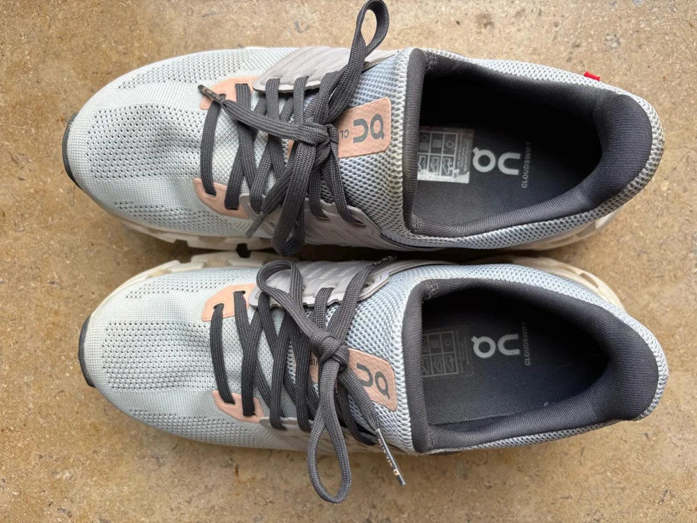 On Cloud Sneakers, size 39, photo 4