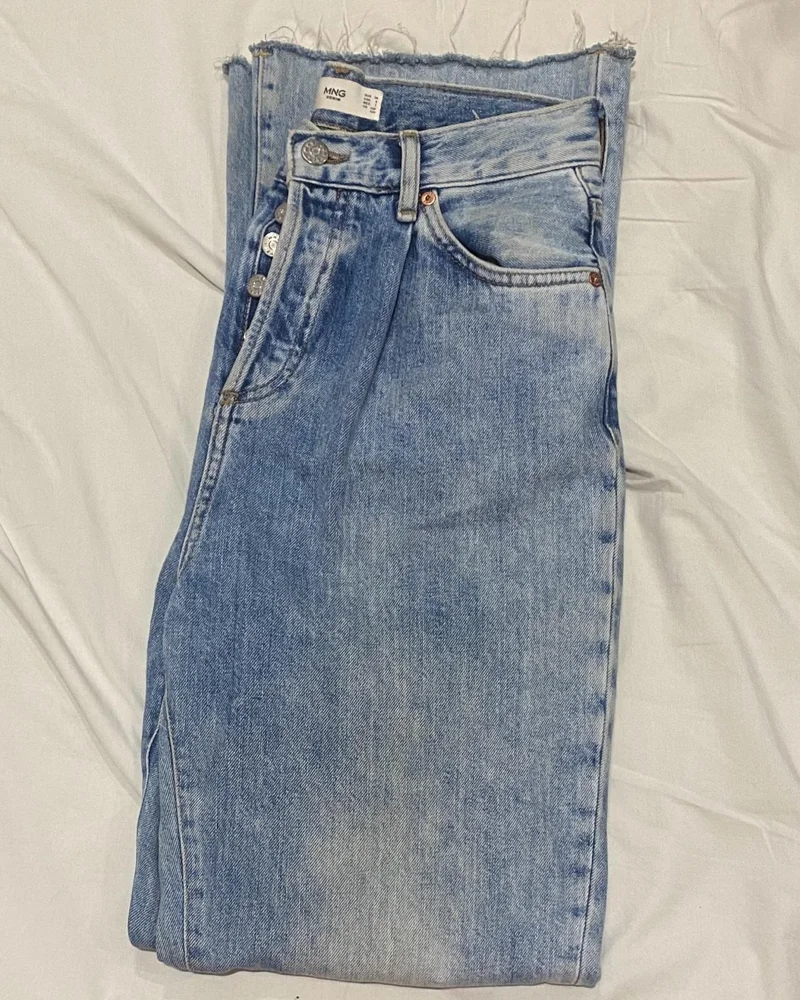 Mango Jeans