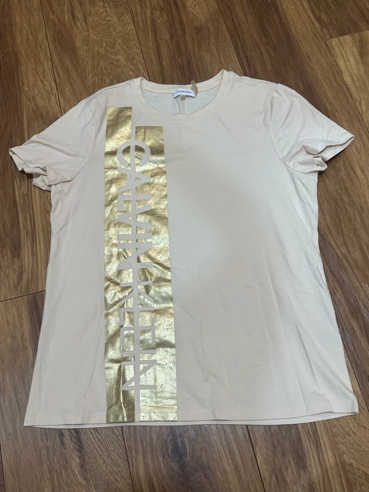 Calvin Klein T-shirts