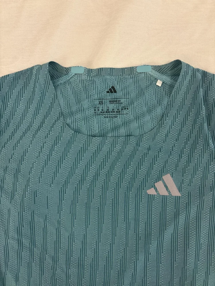 adidas T-shirts, size XS / 34 / 6, photo 2