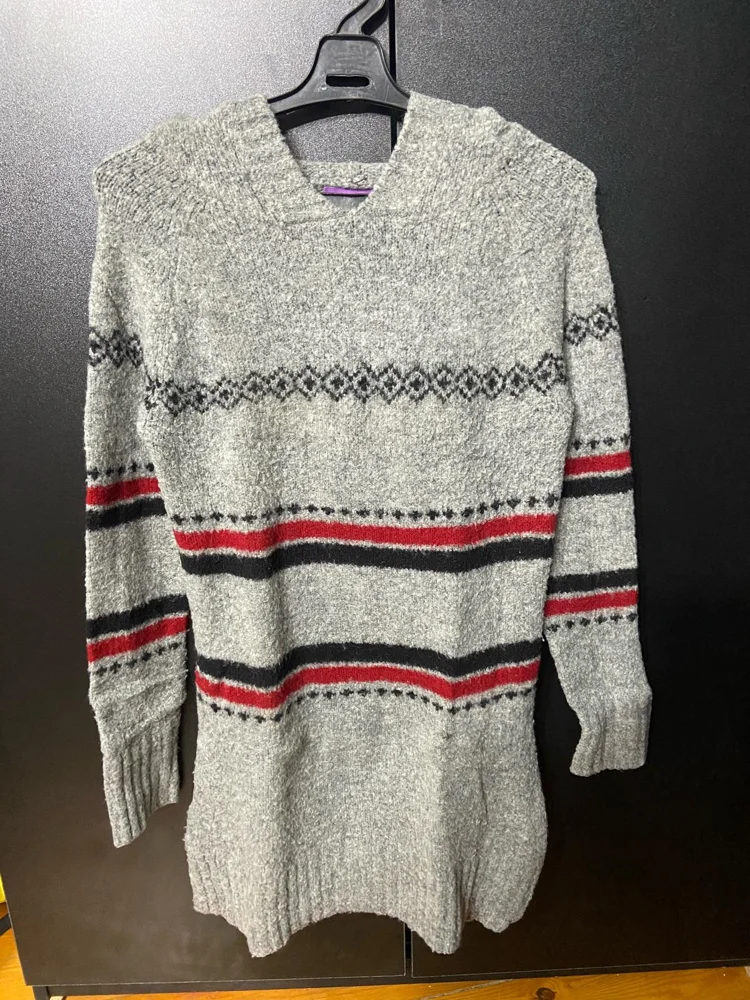 Sweaters & Pullovers
