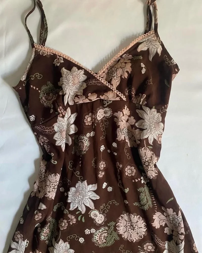 Midi Dresses