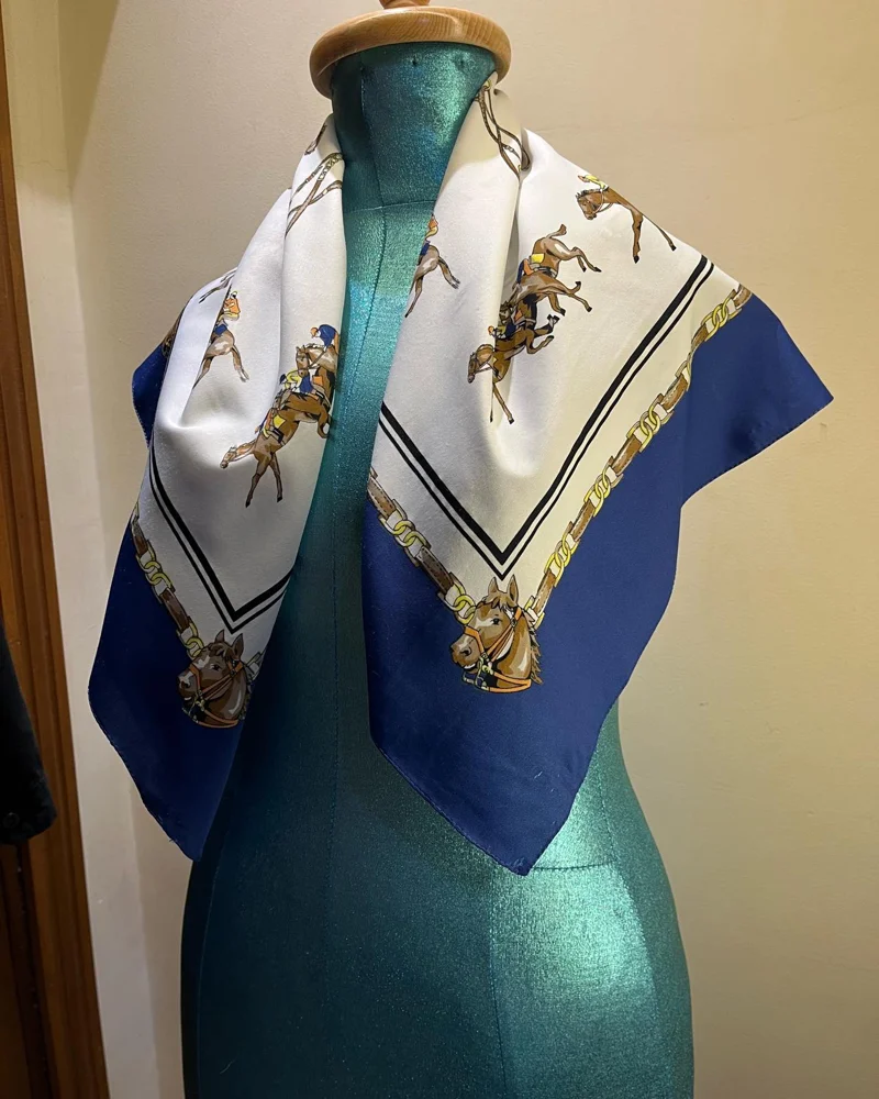 Scarves, size Other, photo 2